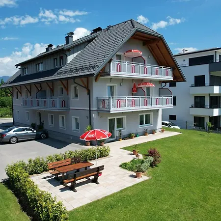 Petschnig 3 Apartman *