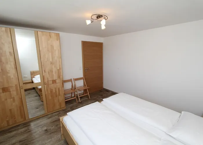 Petschnig 3 דרובולאך אם פאקרסי